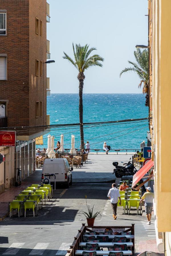 Apolo Beach Front - Sea View Luxury Apartment Torrevieja Esterno foto